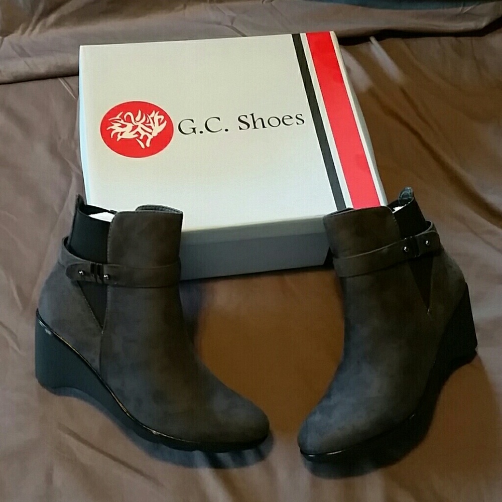 Ankle boots - Picture 3 of 3